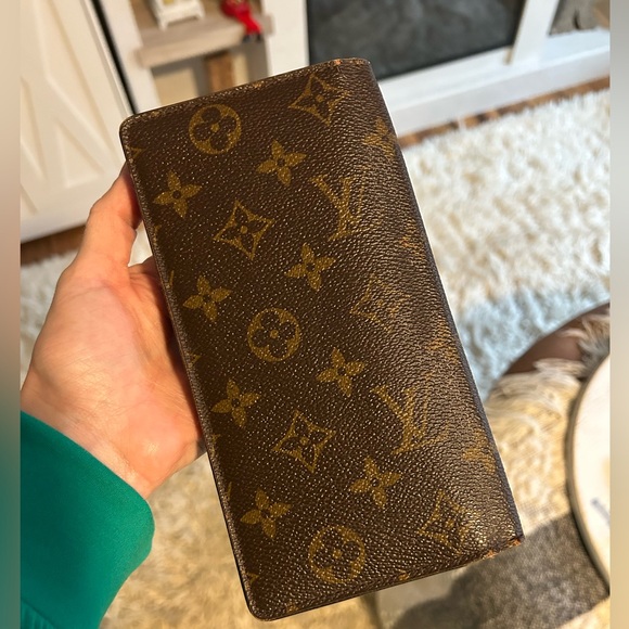 Louis Vuitton Brazza bifold long wallet in Monogram canvas with brown leather - Picture 9 of 15